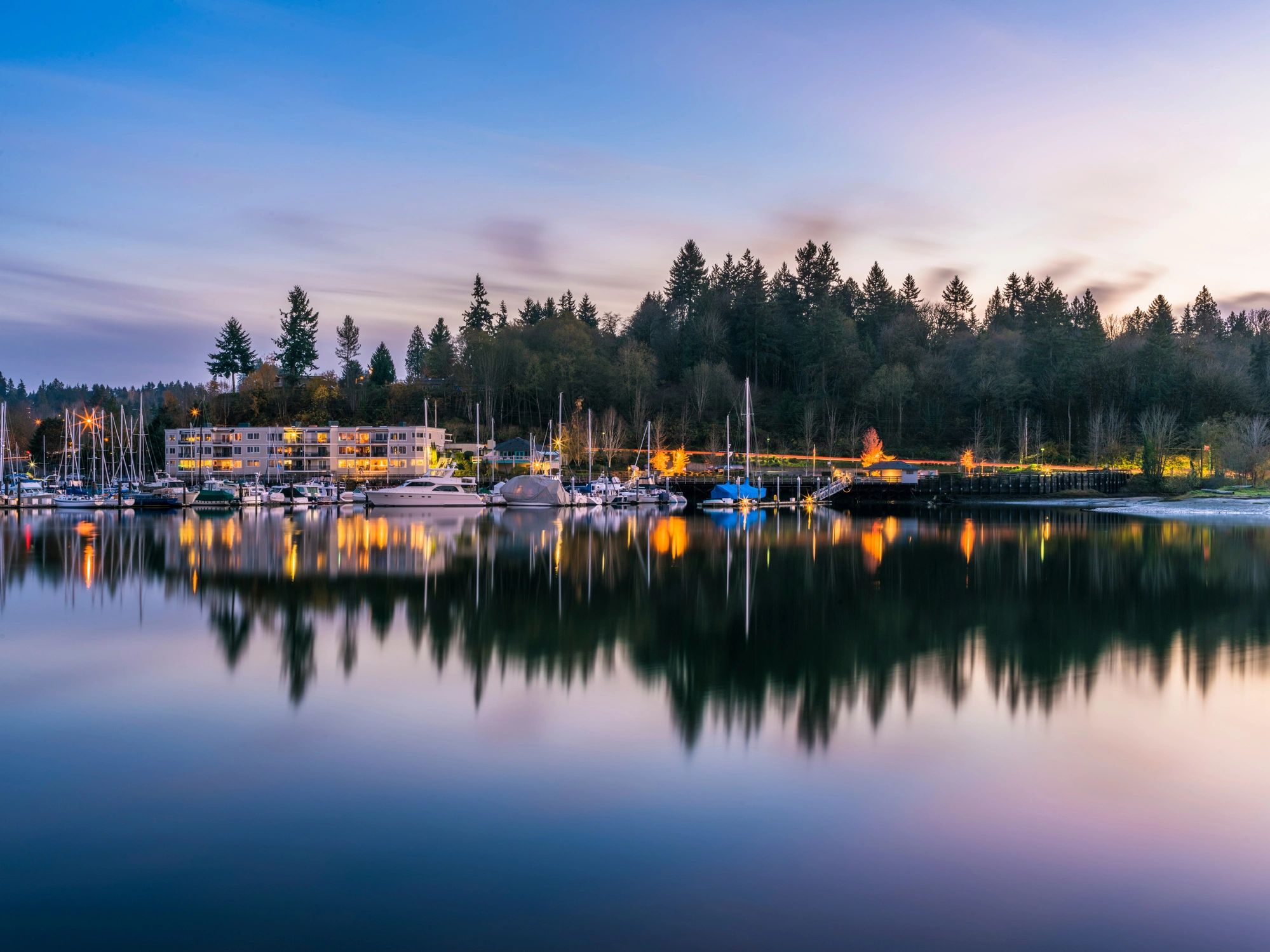 luxury yacht dining Puget Sound